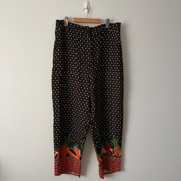 Farm Rio Anthropologie Paperbag Fruit Detail Crop Pants Size XL - Picture 2 of 5